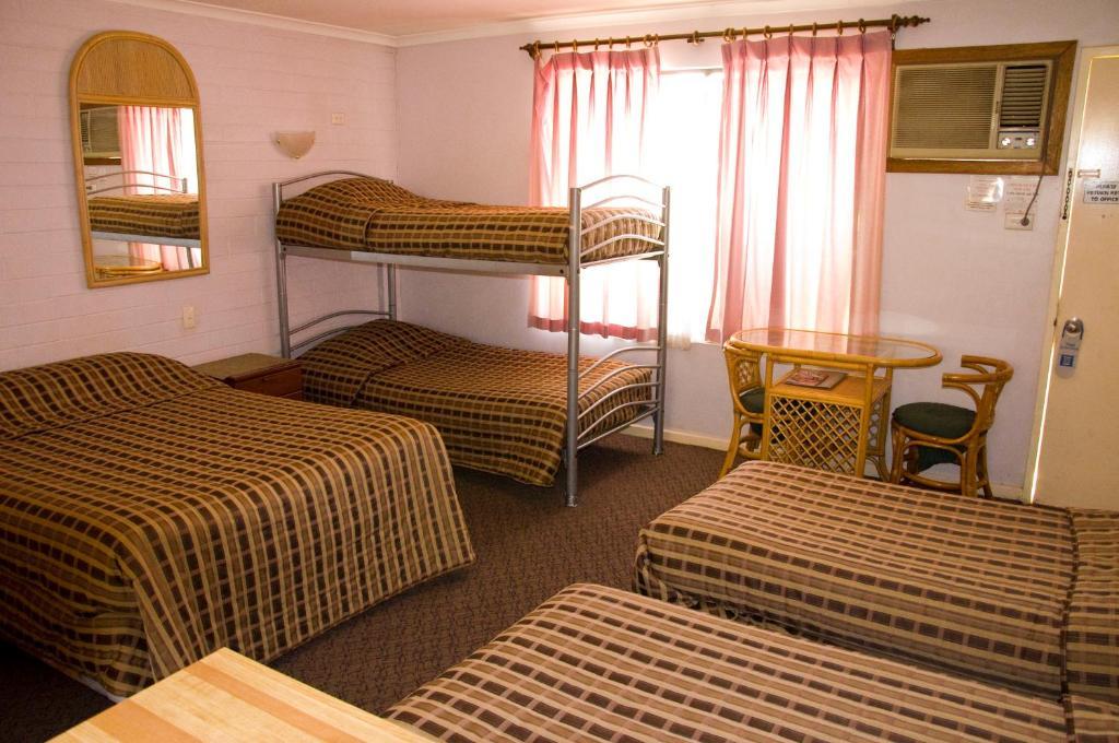 White Gum Motel Alice Springs Zimmer foto
